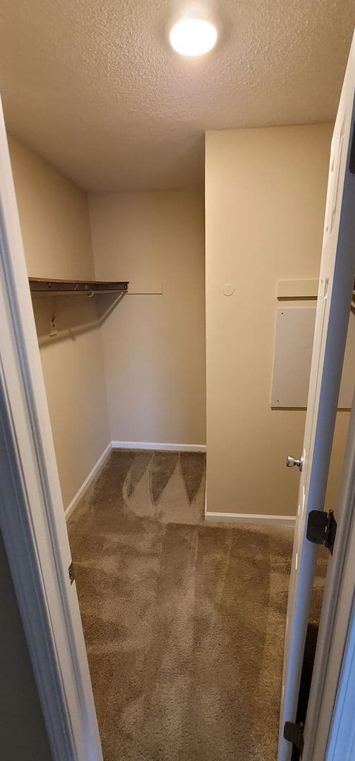 Omaha Apartment: Jackson Square LLC