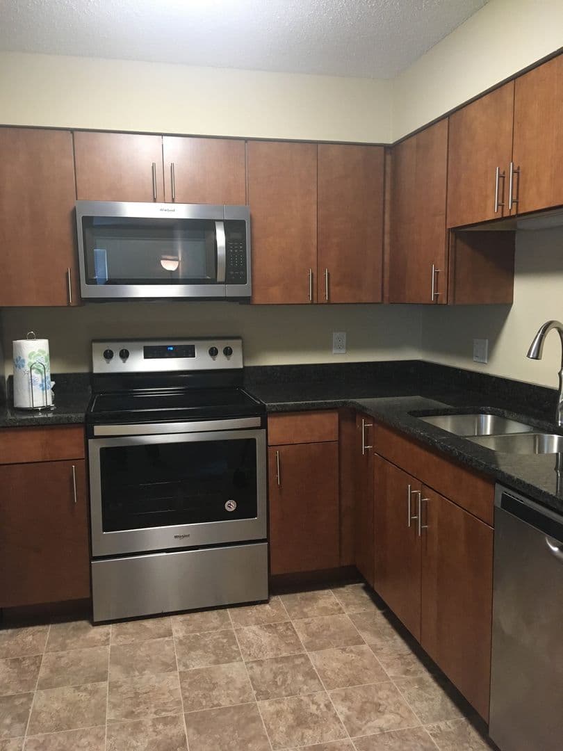 Omaha Apartment: Jackson Square LLC