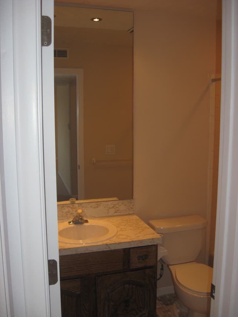 Omaha Apartment: Jackson Square LLC