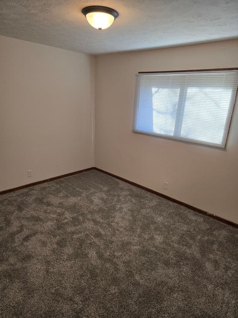 Omaha Apartment: 621 N. 48th Street