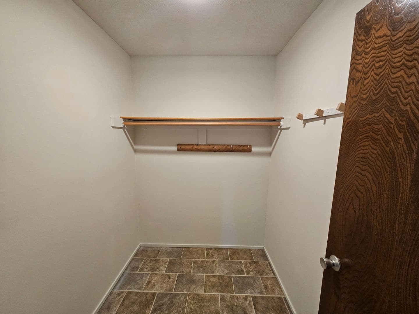 Omaha Apartment: 3724 Jackson Street