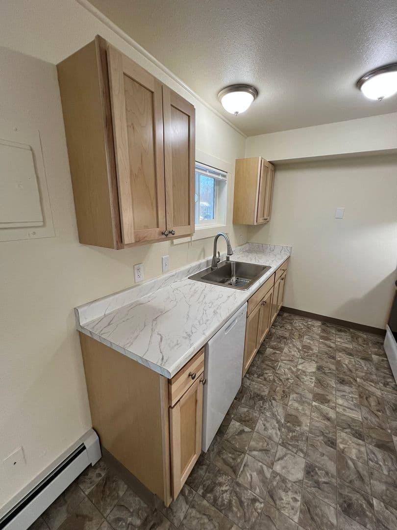 Anchorage Apartment: 8001 Duben Avenue