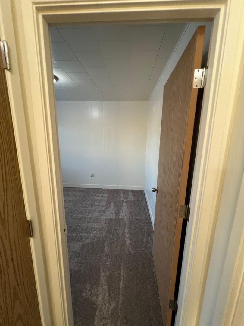 Anchorage Apartment: 8001 Duben Avenue