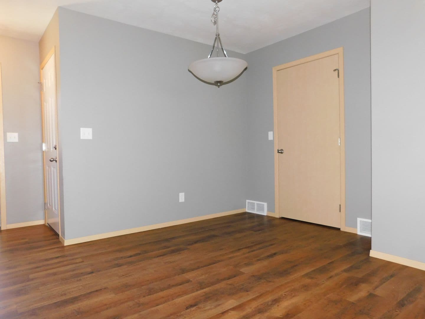 Tea Apartment: 300 Haley Pl