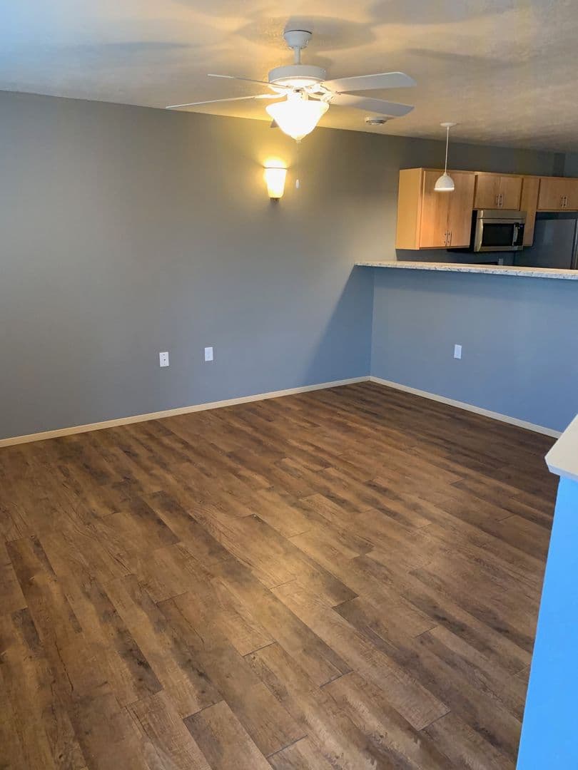 Tea Apartment: 200 Haley Pl