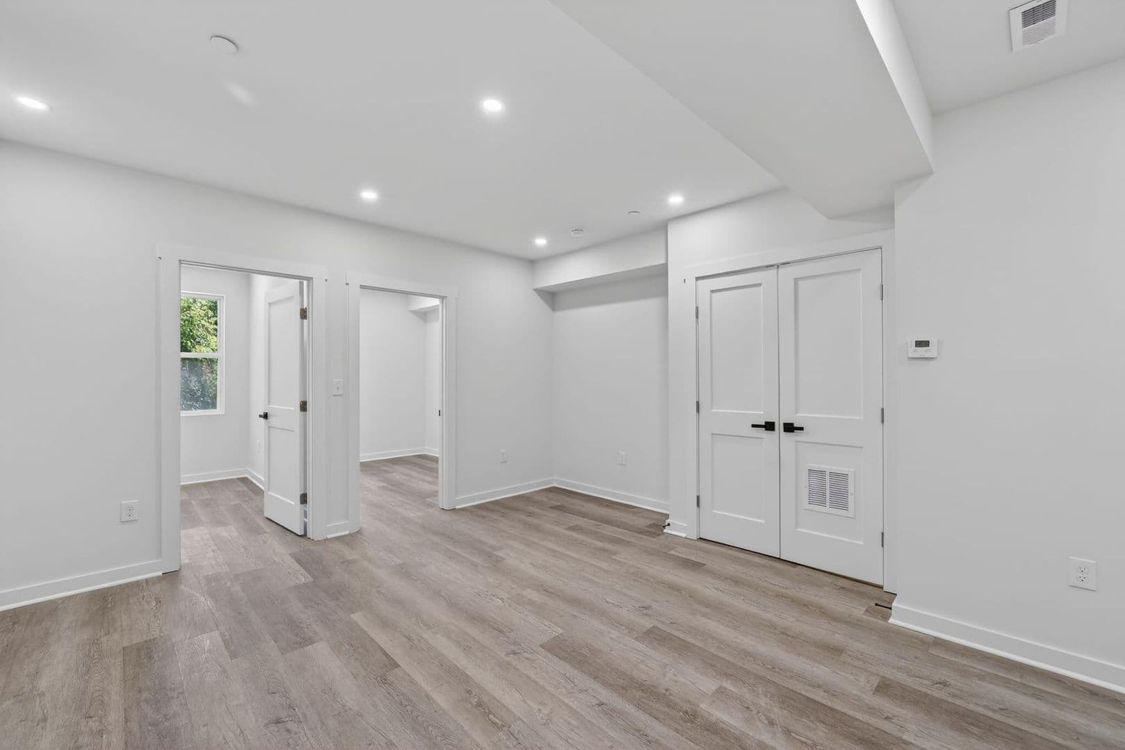 Washington Apartment: 1321 Anacostia Road SE