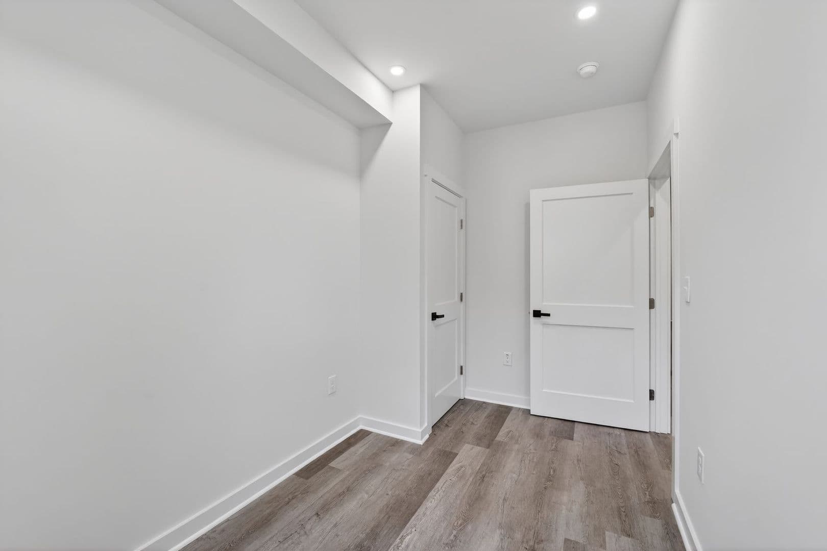Washington Apartment: 1321 Anacostia Road SE