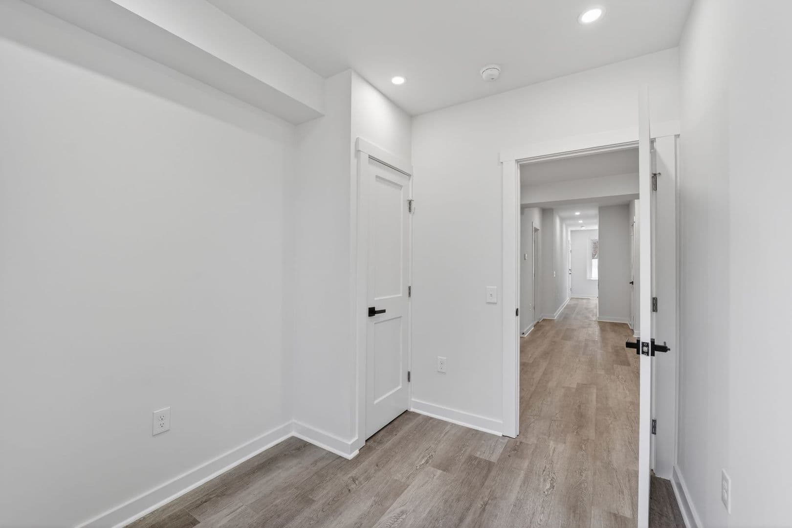 Washington Apartment: 1321 Anacostia Road SE