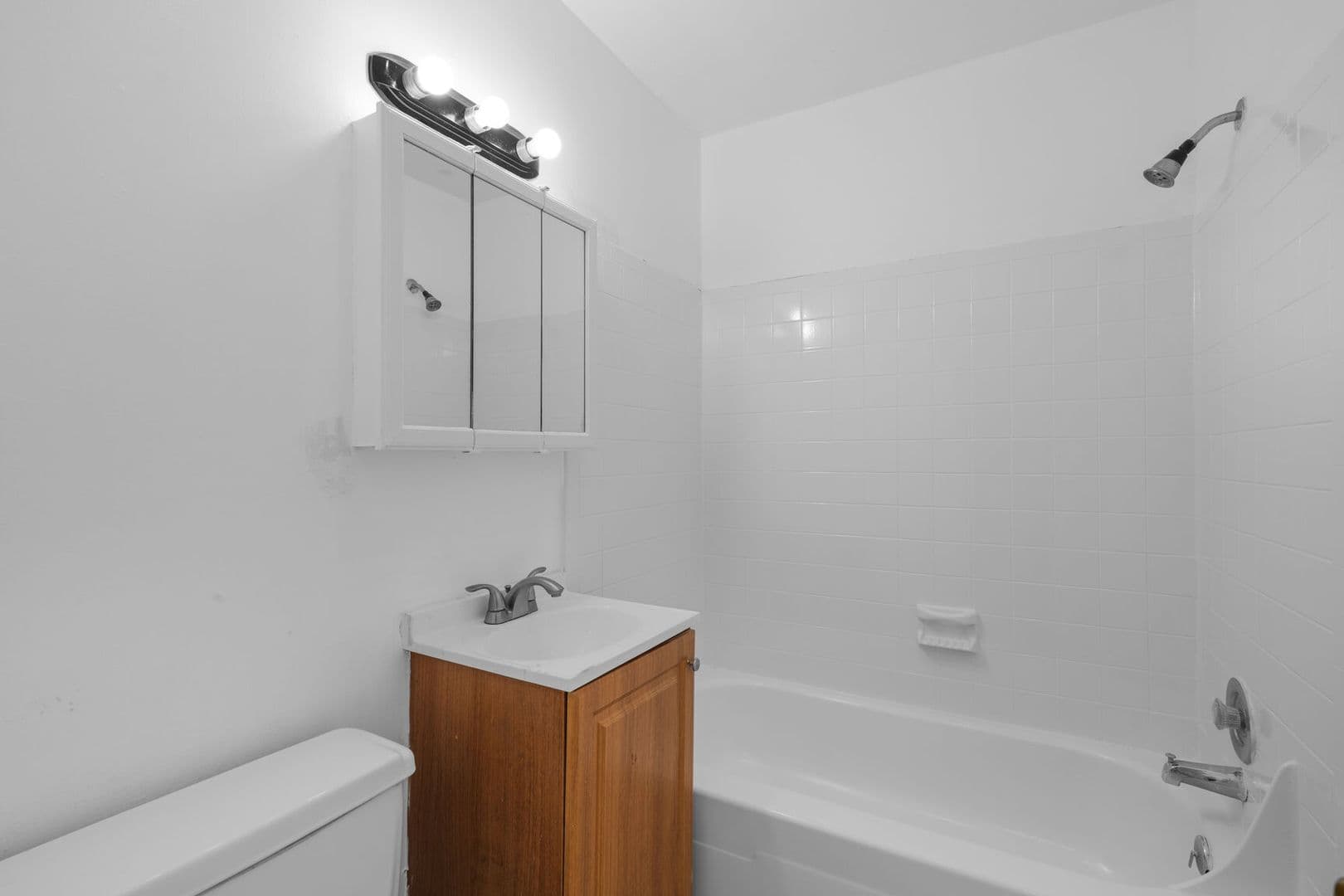 Washington Apartment: 1717 S St SE