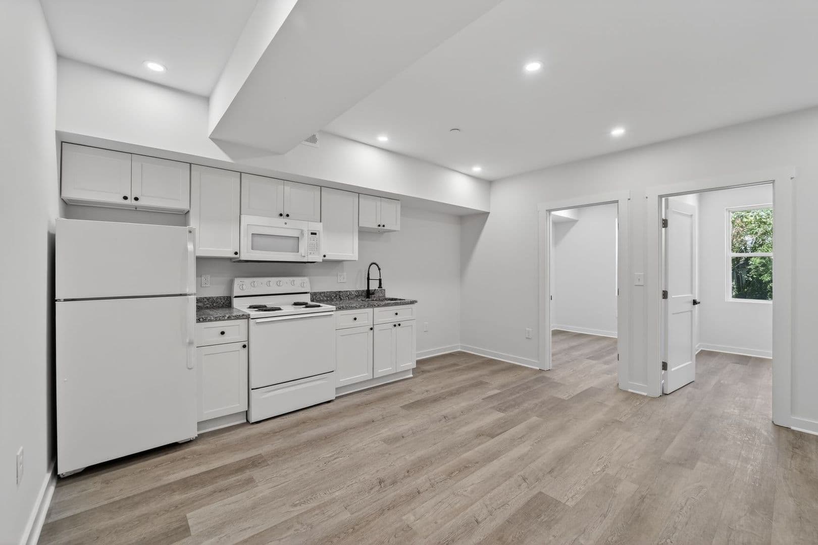 Washington Apartment: 1321 Anacostia Road SE