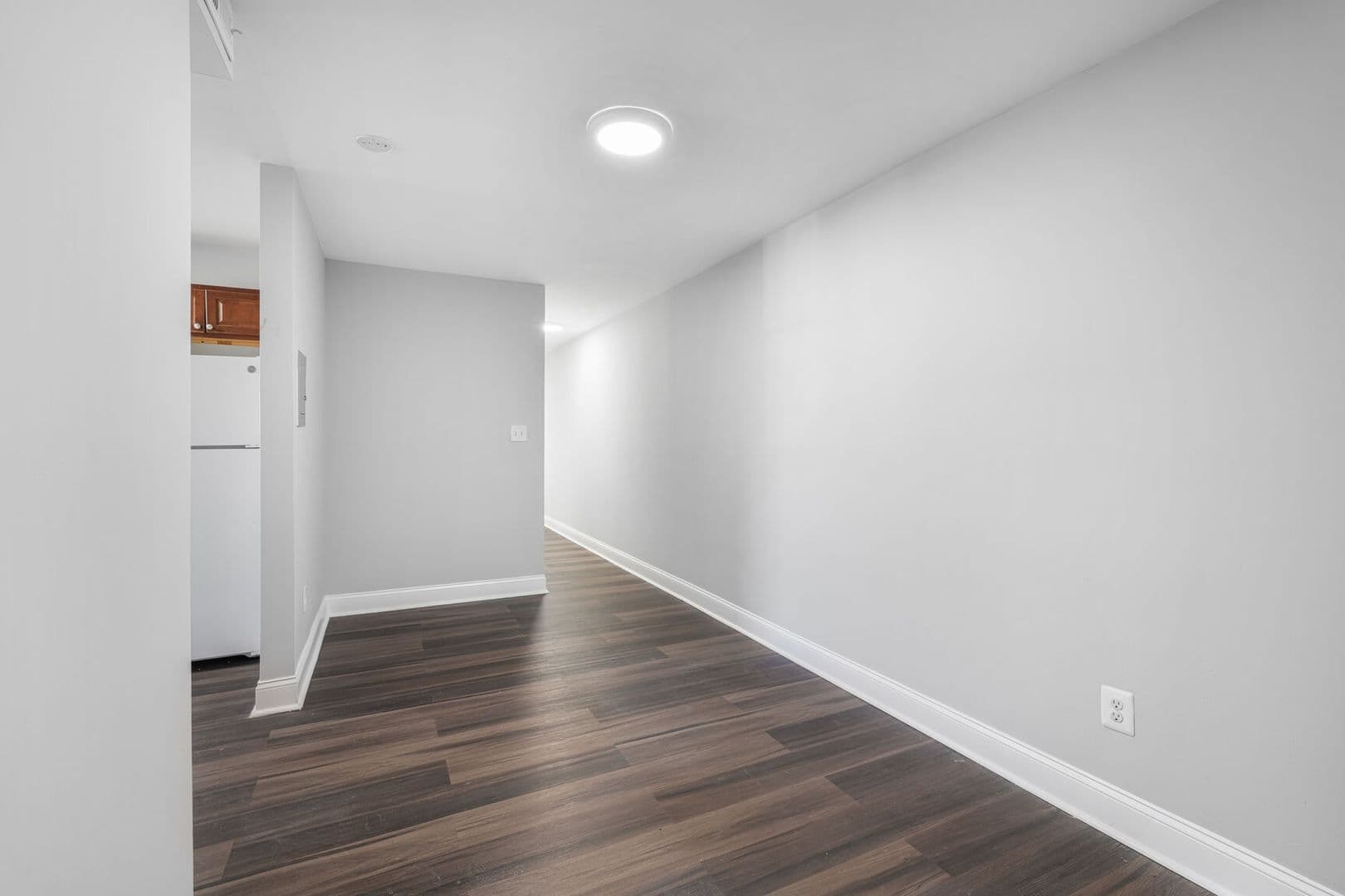 Washington Apartment: 1717 S St SE