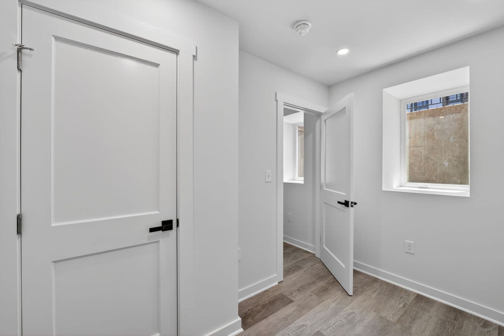 Washington Apartment: 1321 Anacostia Road SE