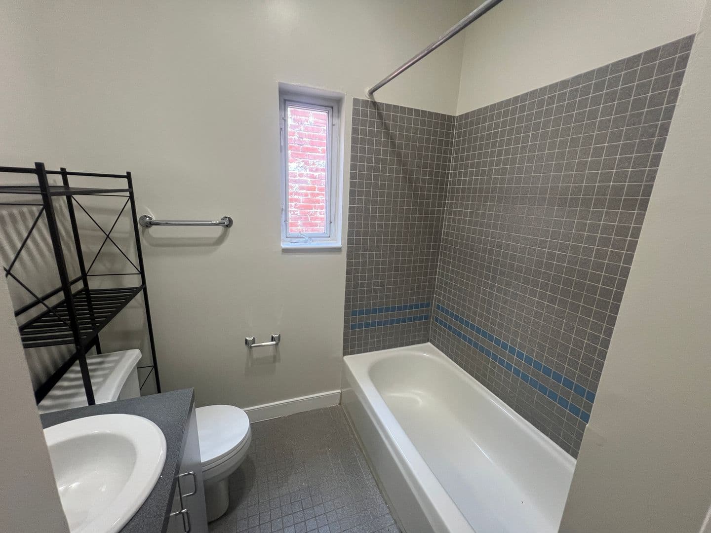 Washington Apartment: 459 M St NW
