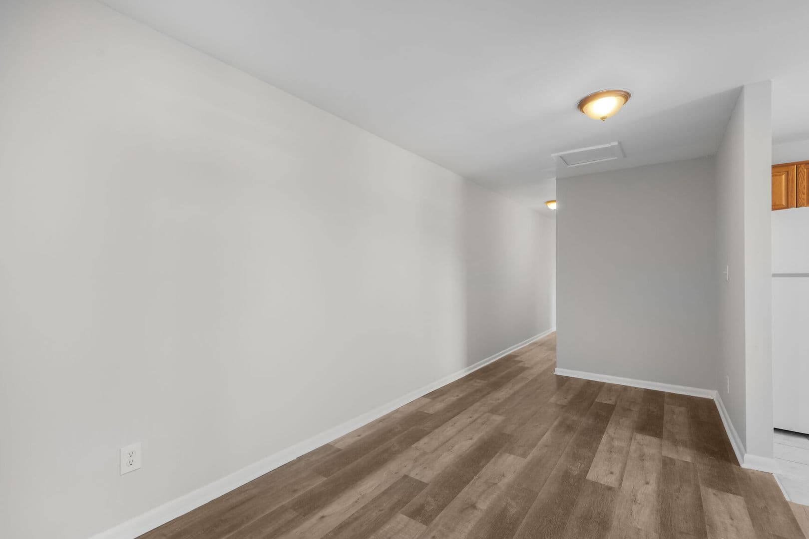 Washington Apartment: 1717 S St SE