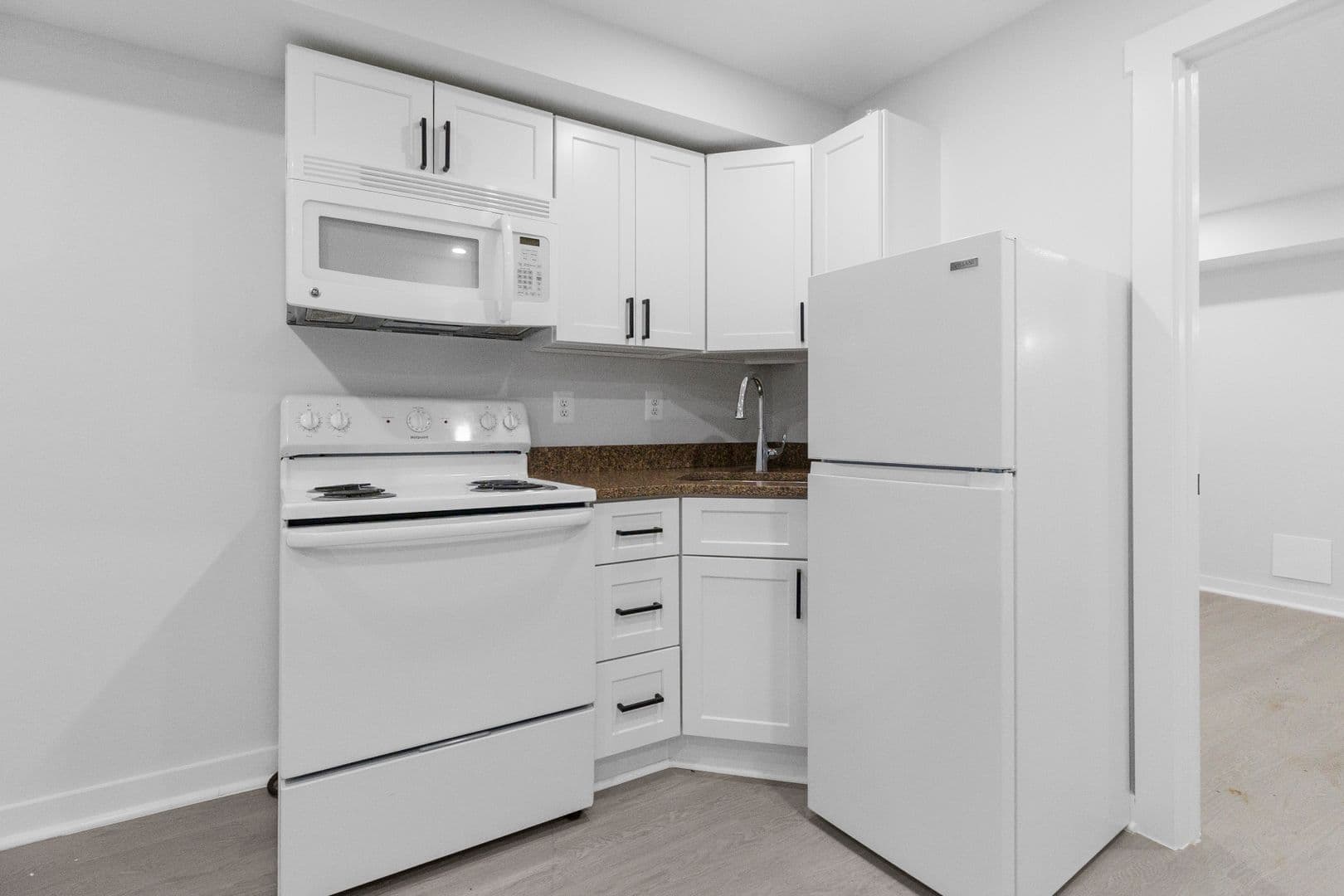 Washington Apartment: 54 Rhode Island Ave NW