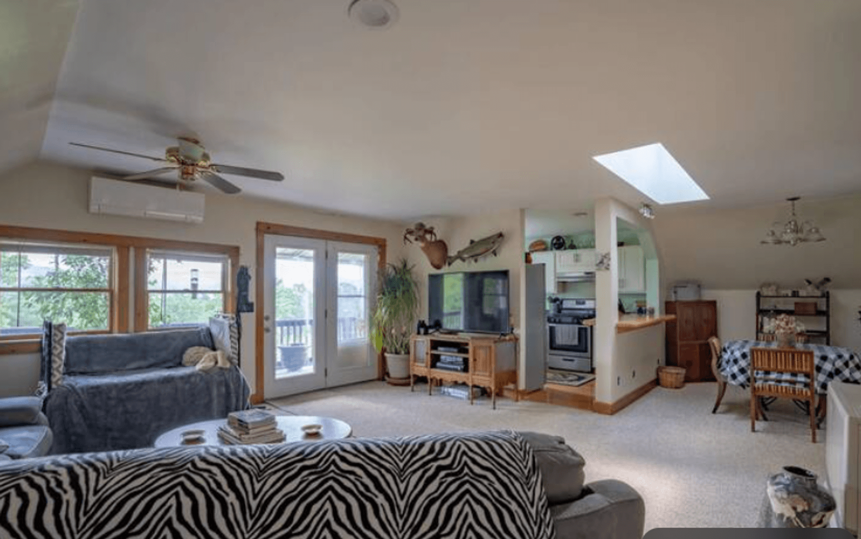 Bucksport Apartment: 14 Gifford Lane