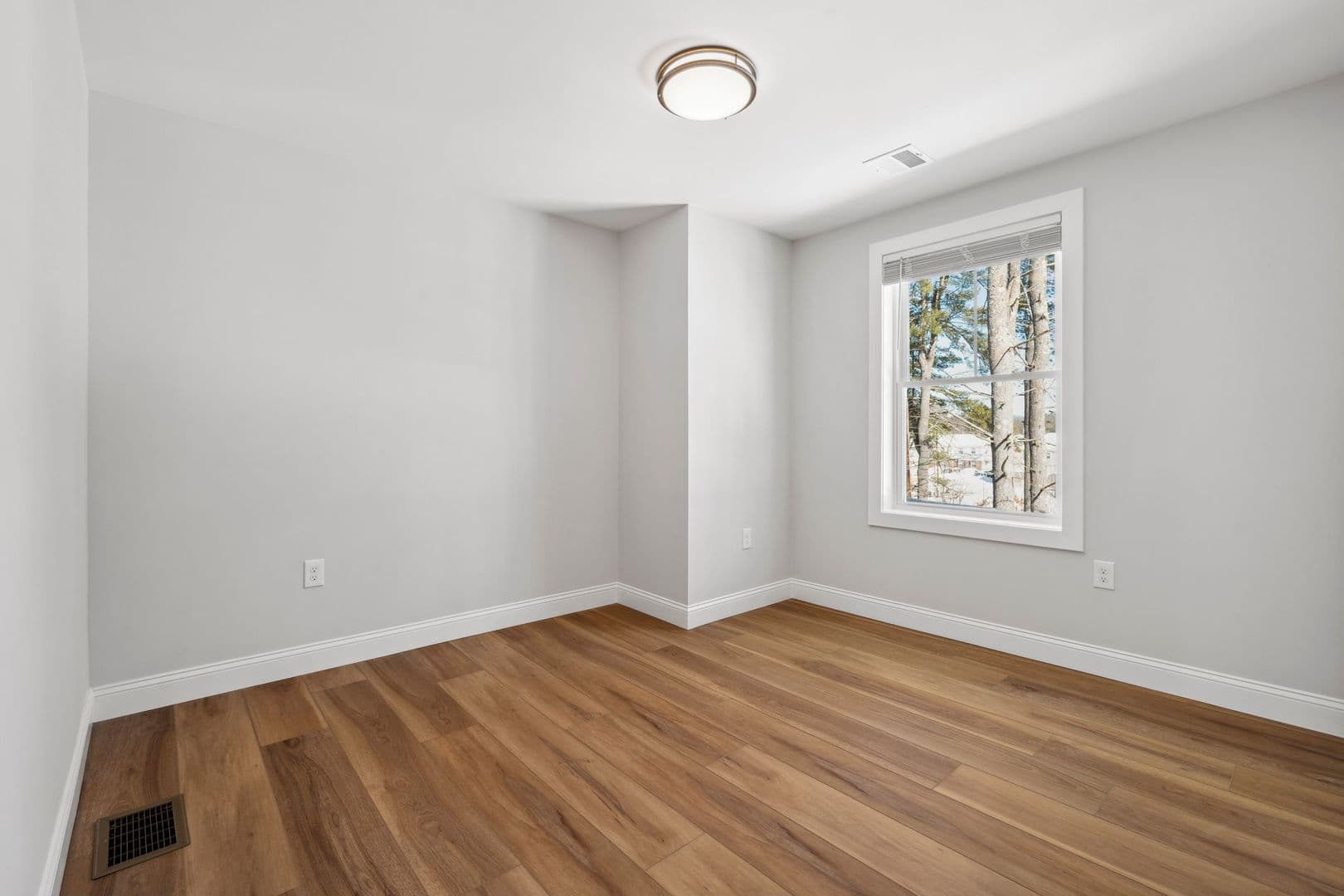 Rochester Townhome: 32 Emerson Ave