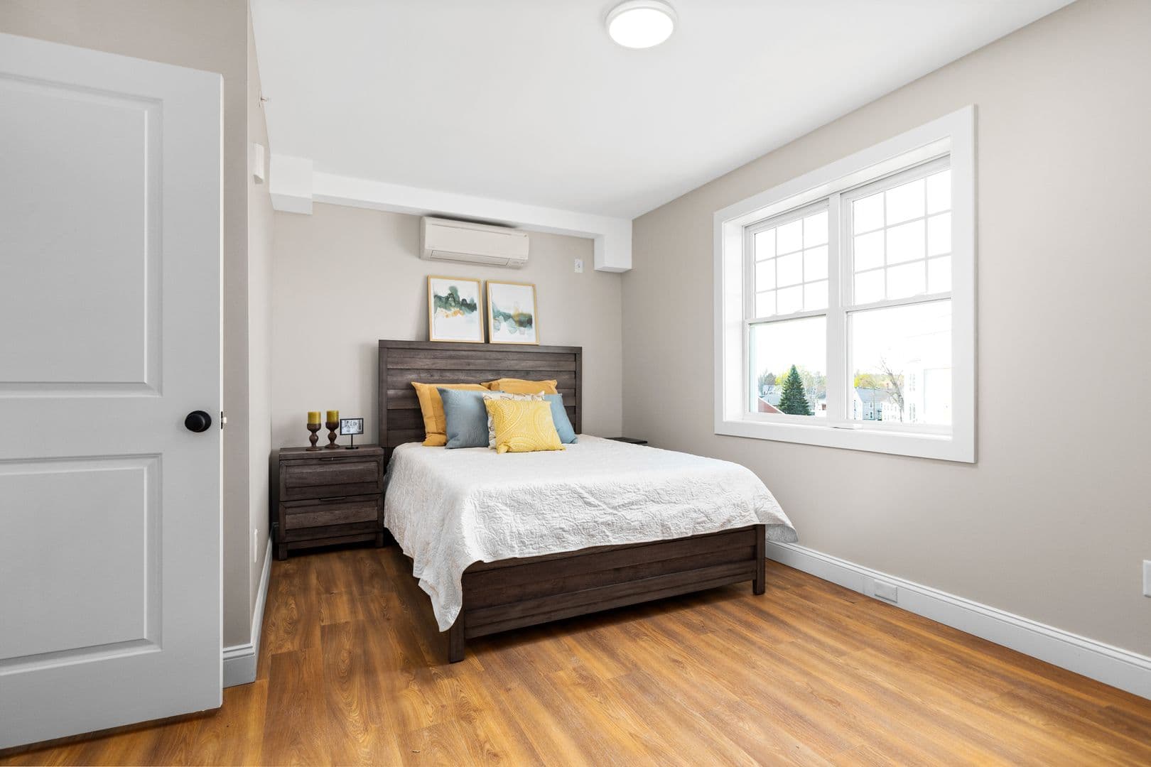 Dover Apartment: 21 Third St