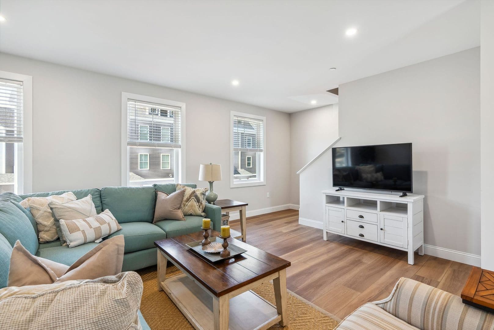 Rochester Townhome: 32 Emerson Ave