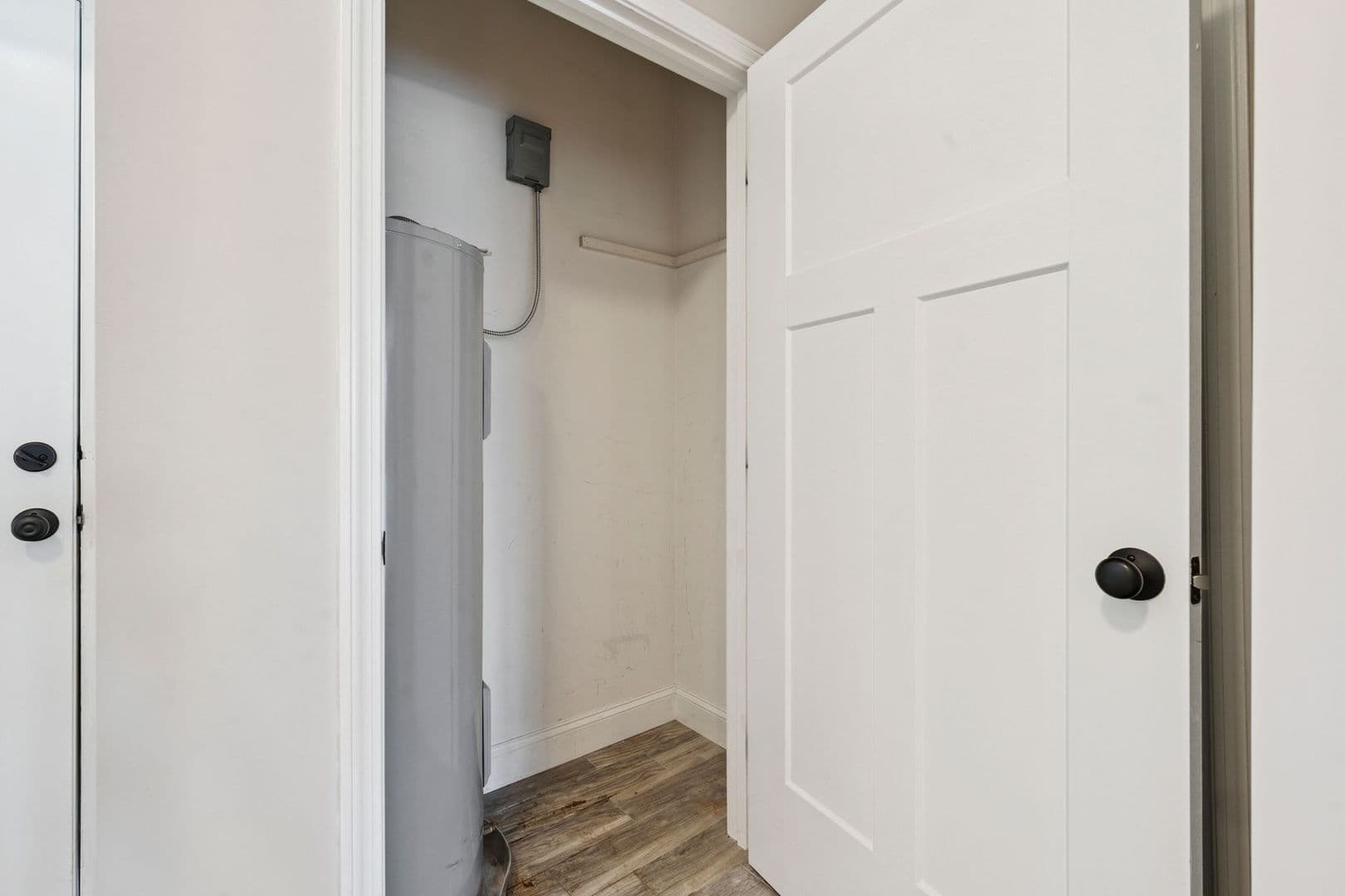 Dover Apartment: 44 Portland Ave