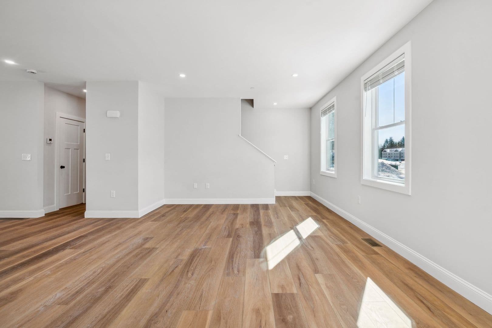 Rochester Townhome: 32 Emerson Ave