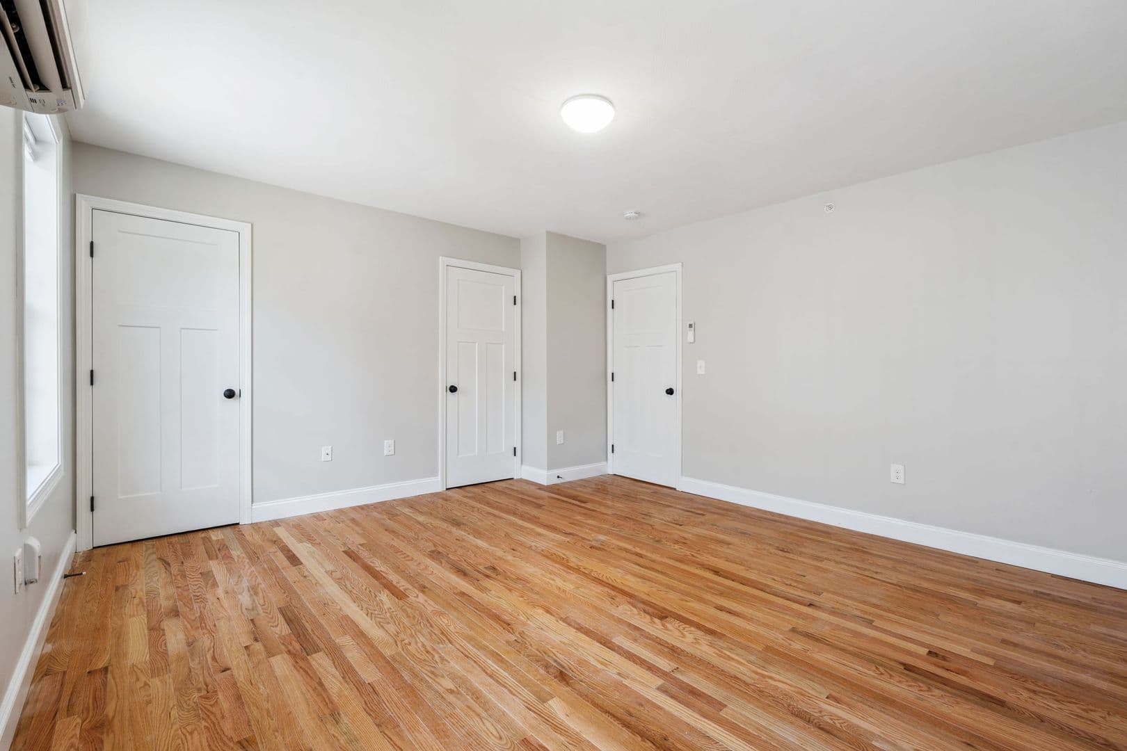 Dover Apartment: 44 Portland Ave
