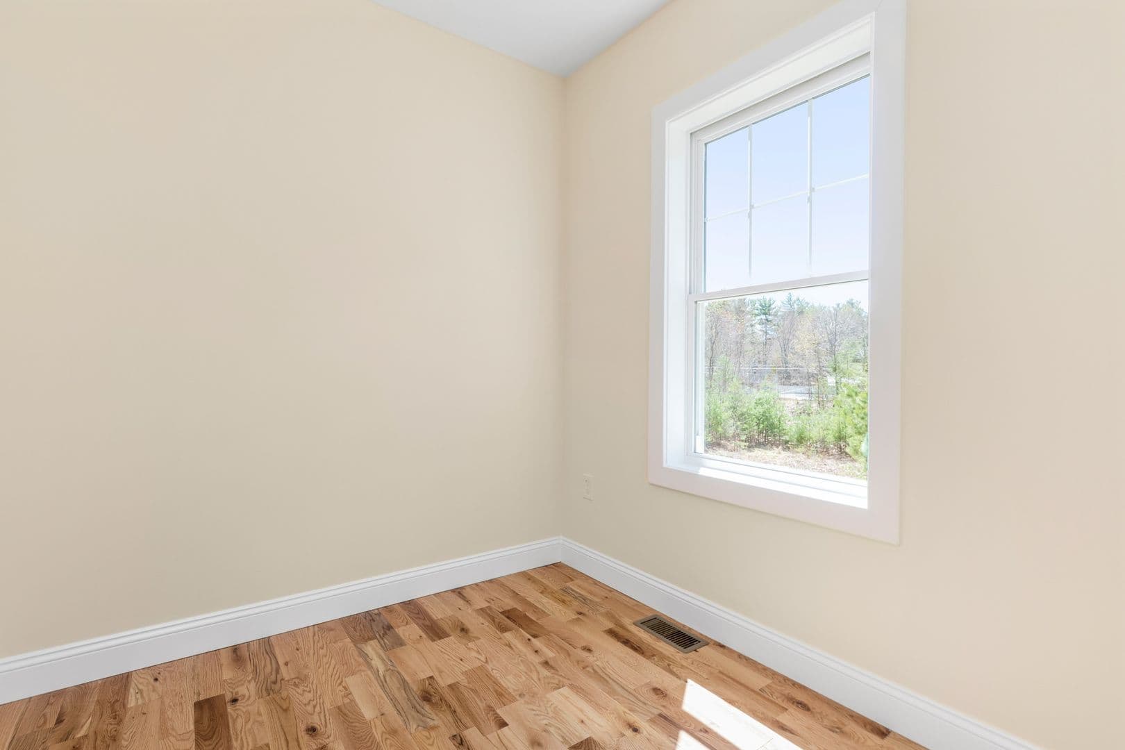 Rochester Townhome: 5 Marwari Ln
