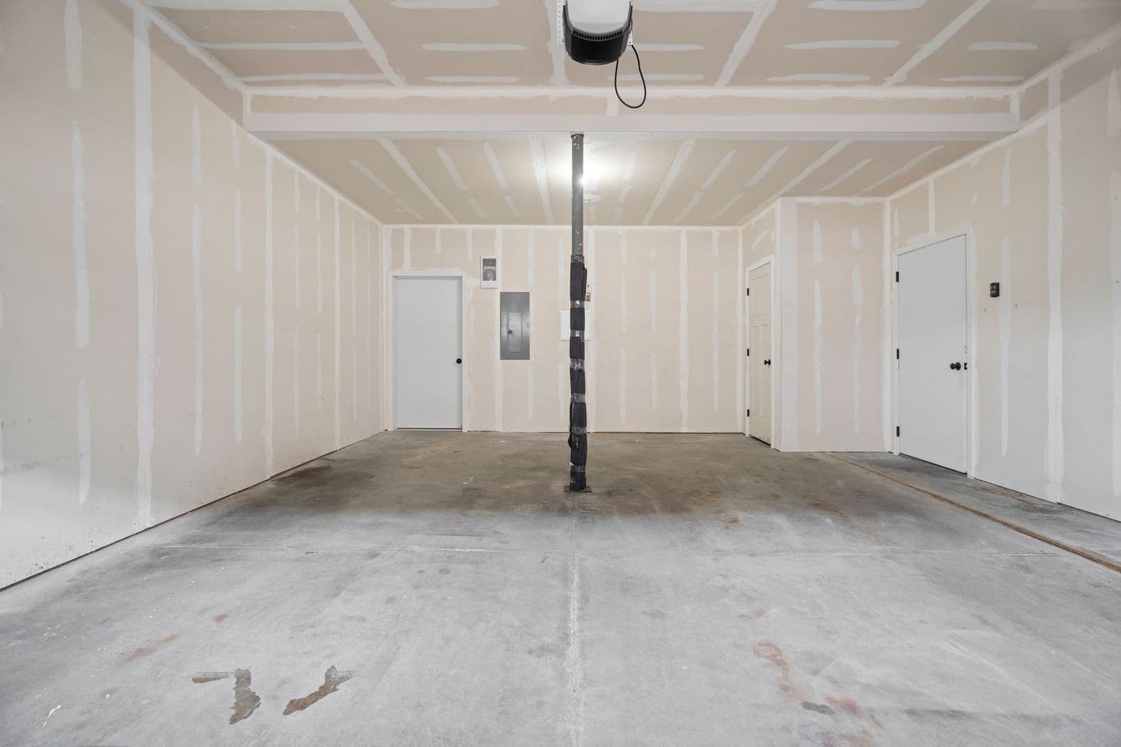 Dover Apartment: 44 Portland Ave