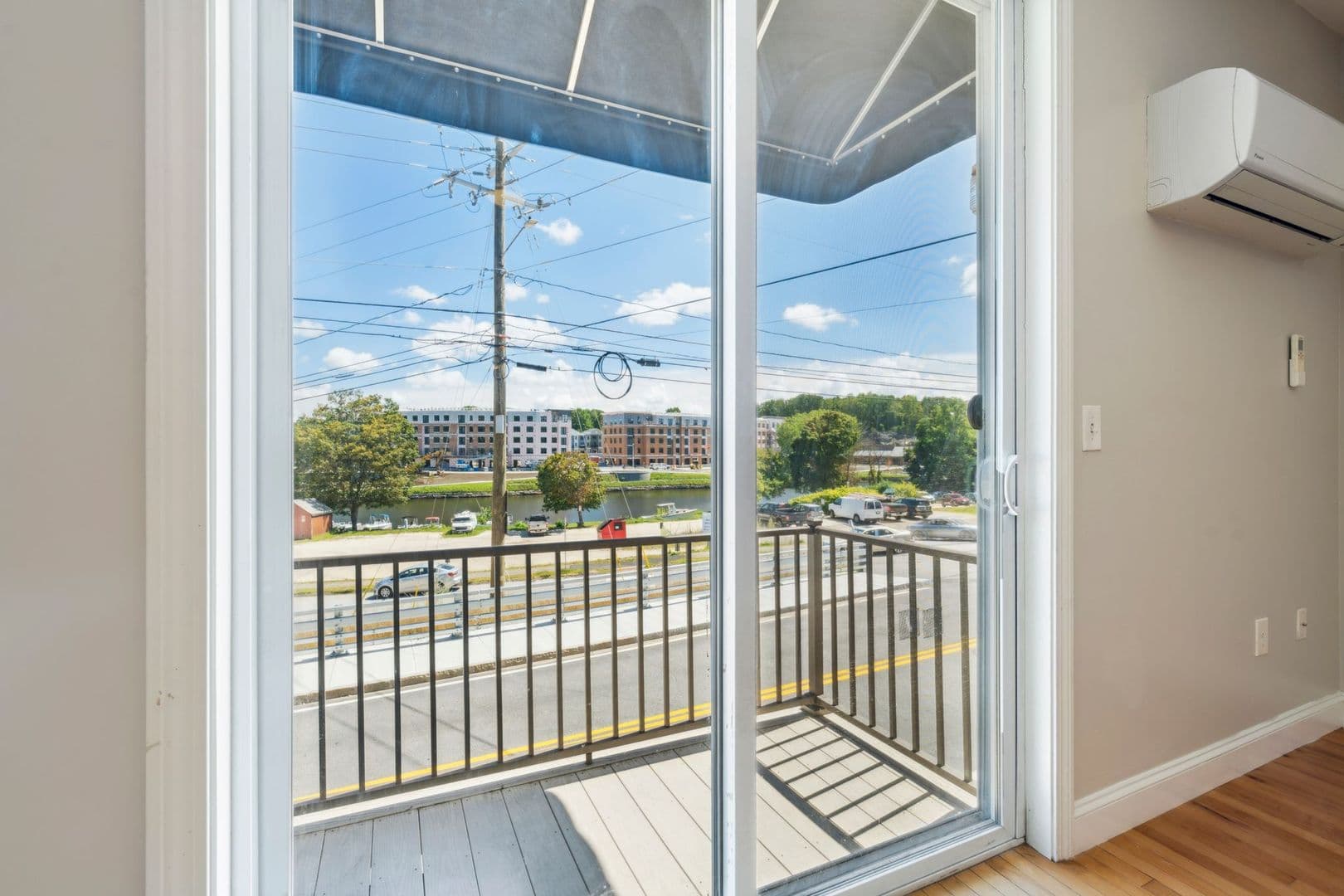 Dover Apartment: 44 Portland Ave