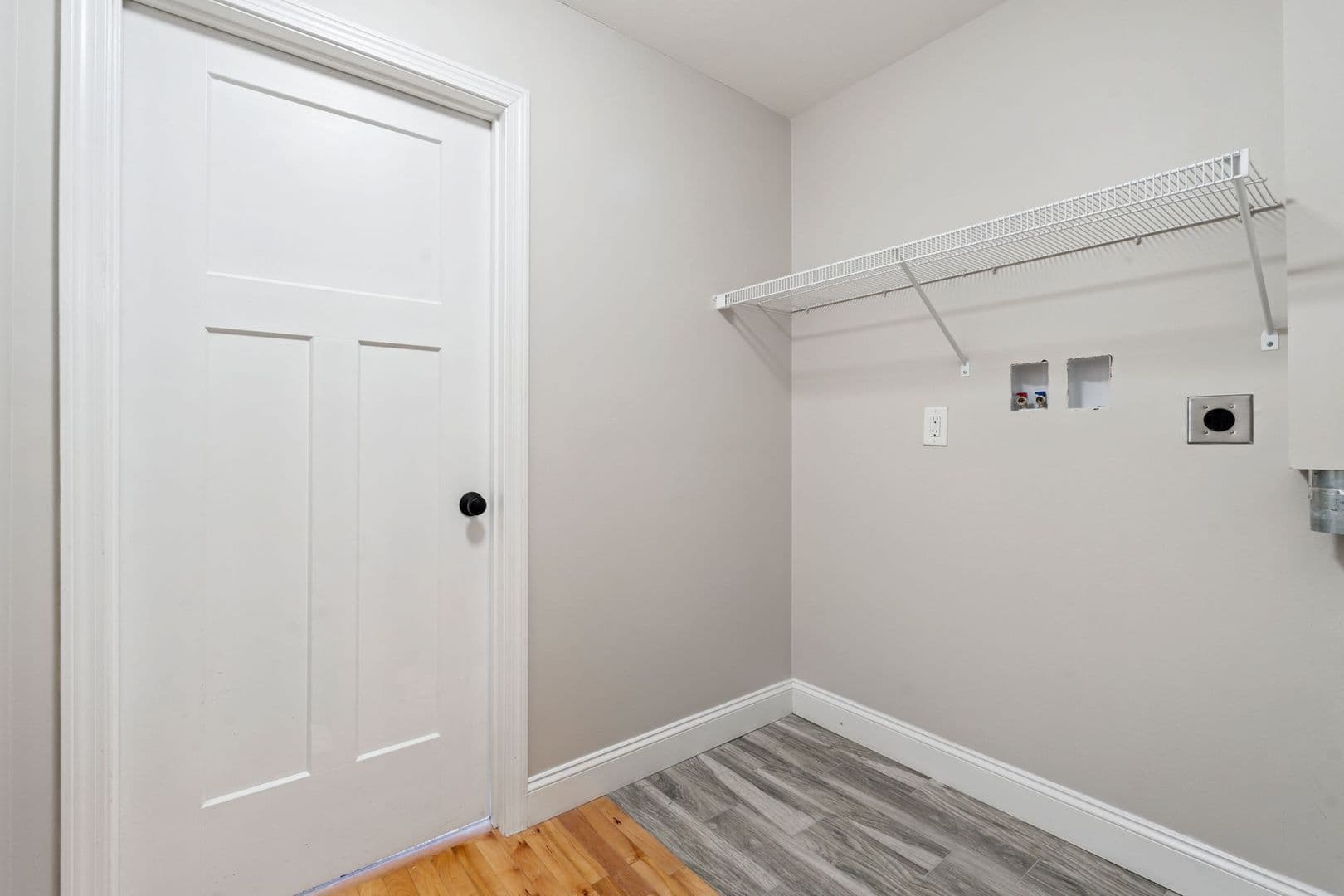 Dover Apartment: 44 Portland Ave