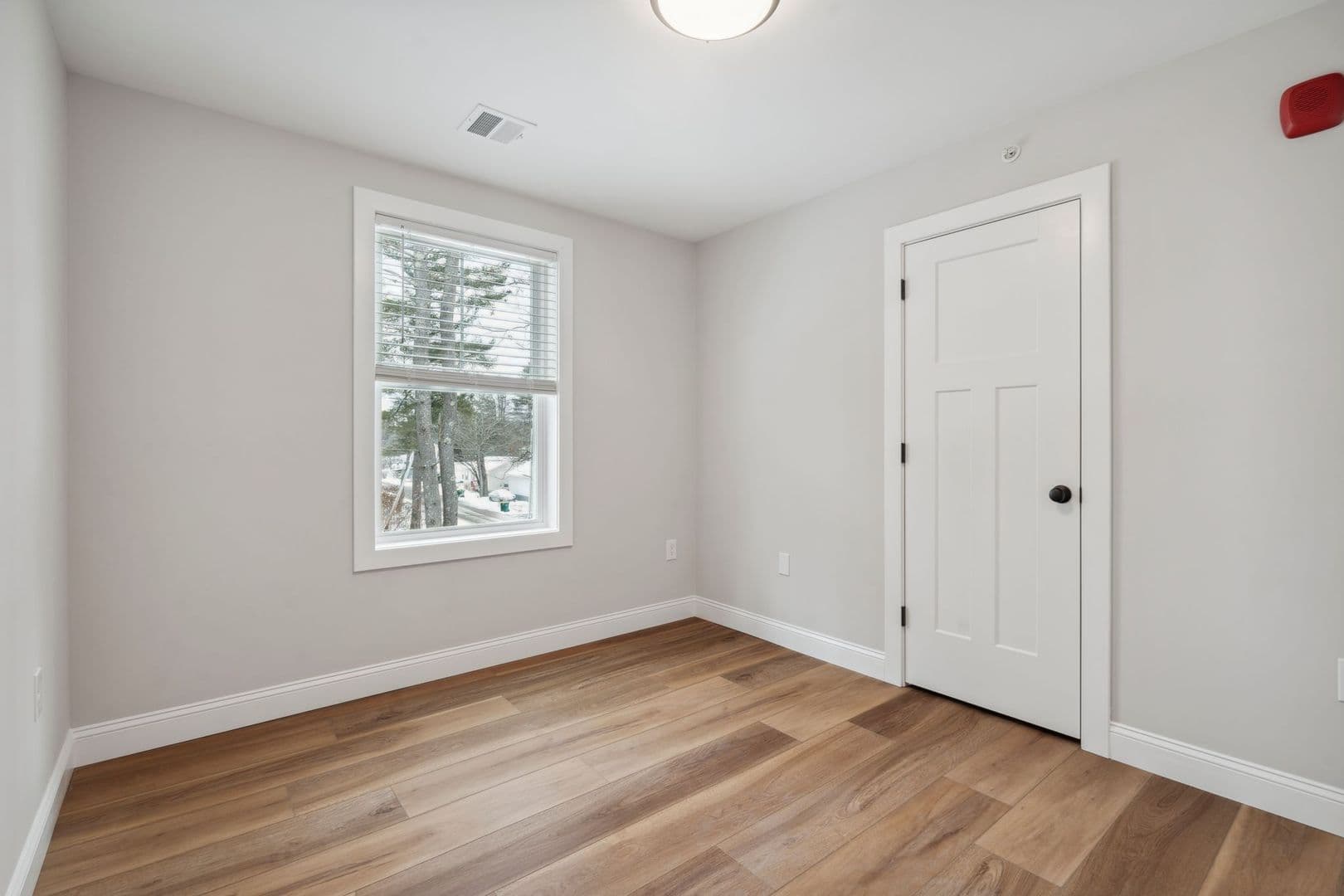 Rochester Townhome: 32 Emerson Ave
