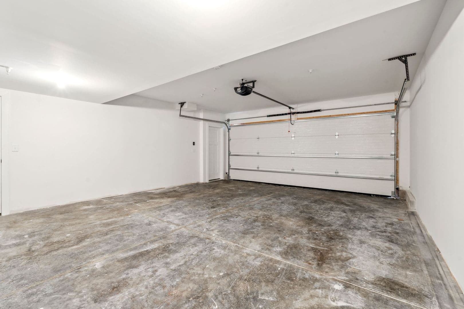 Rochester Townhome: 32 Emerson Ave