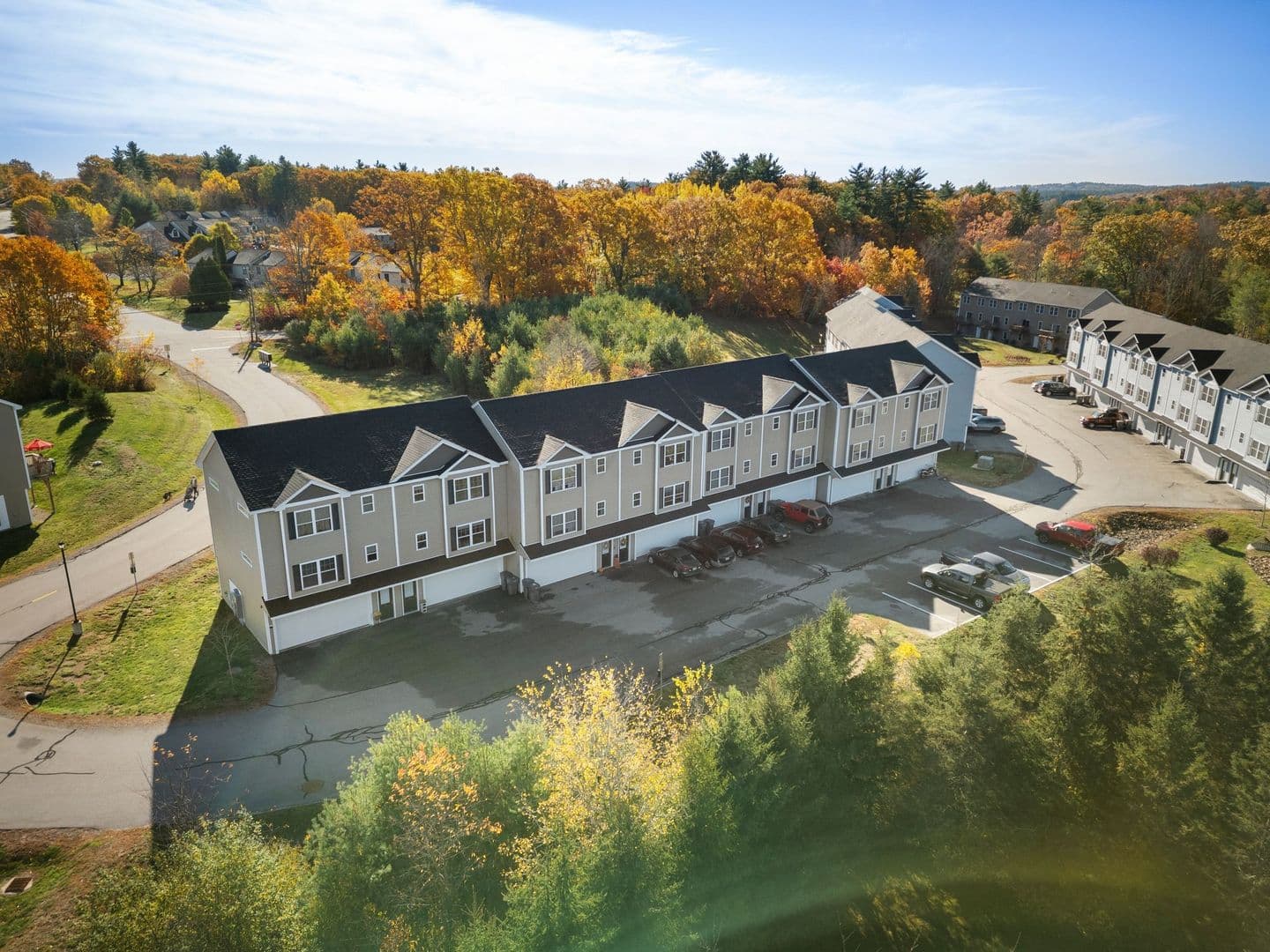 Rochester Townhome: 5 Marwari Ln
