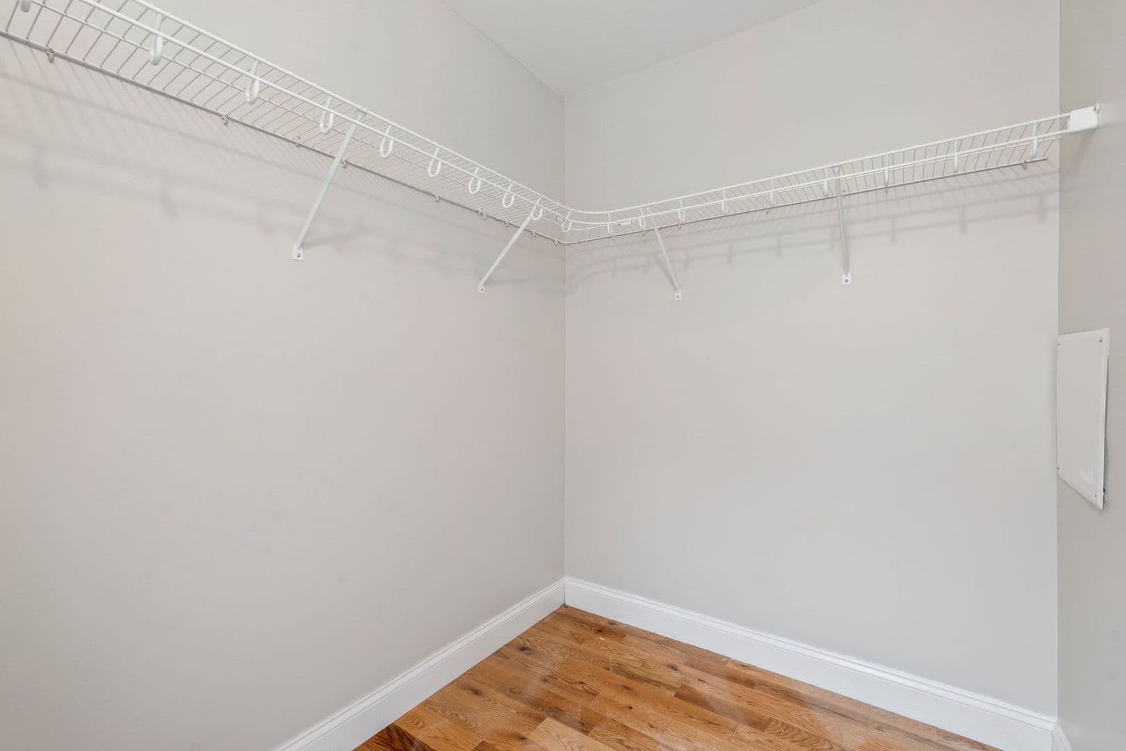 Dover Apartment: 44 Portland Ave