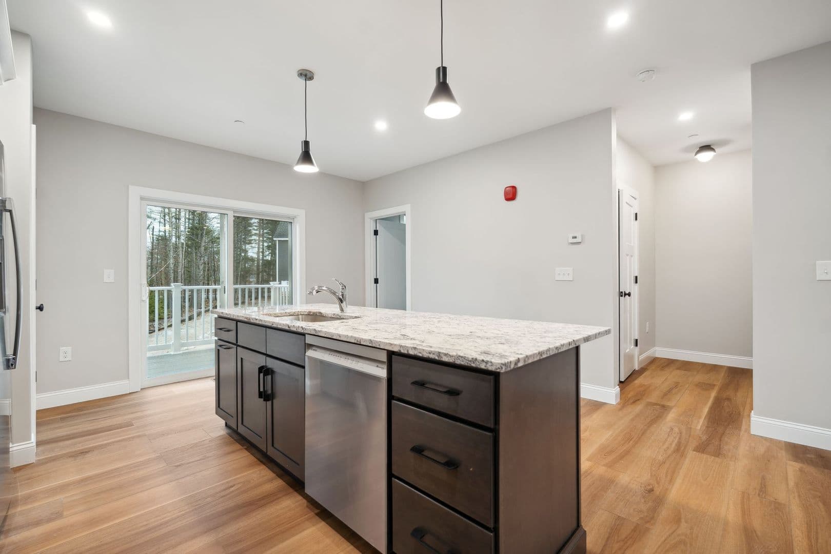 Rochester Townhome: 32 Emerson Ave