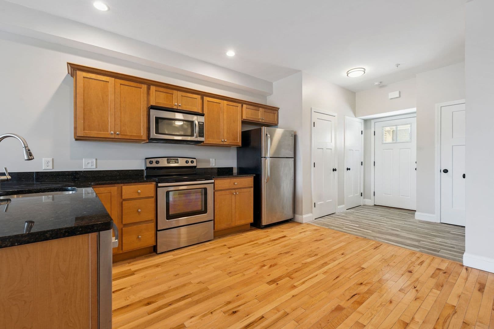 Dover Apartment: 44 Portland Ave