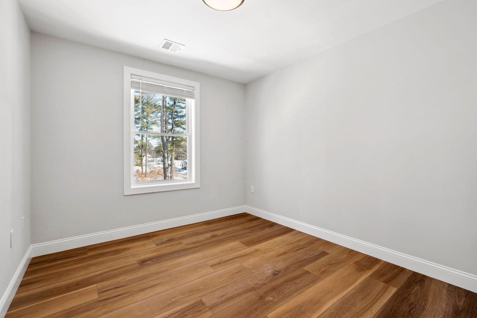 Rochester Townhome: 32 Emerson Ave