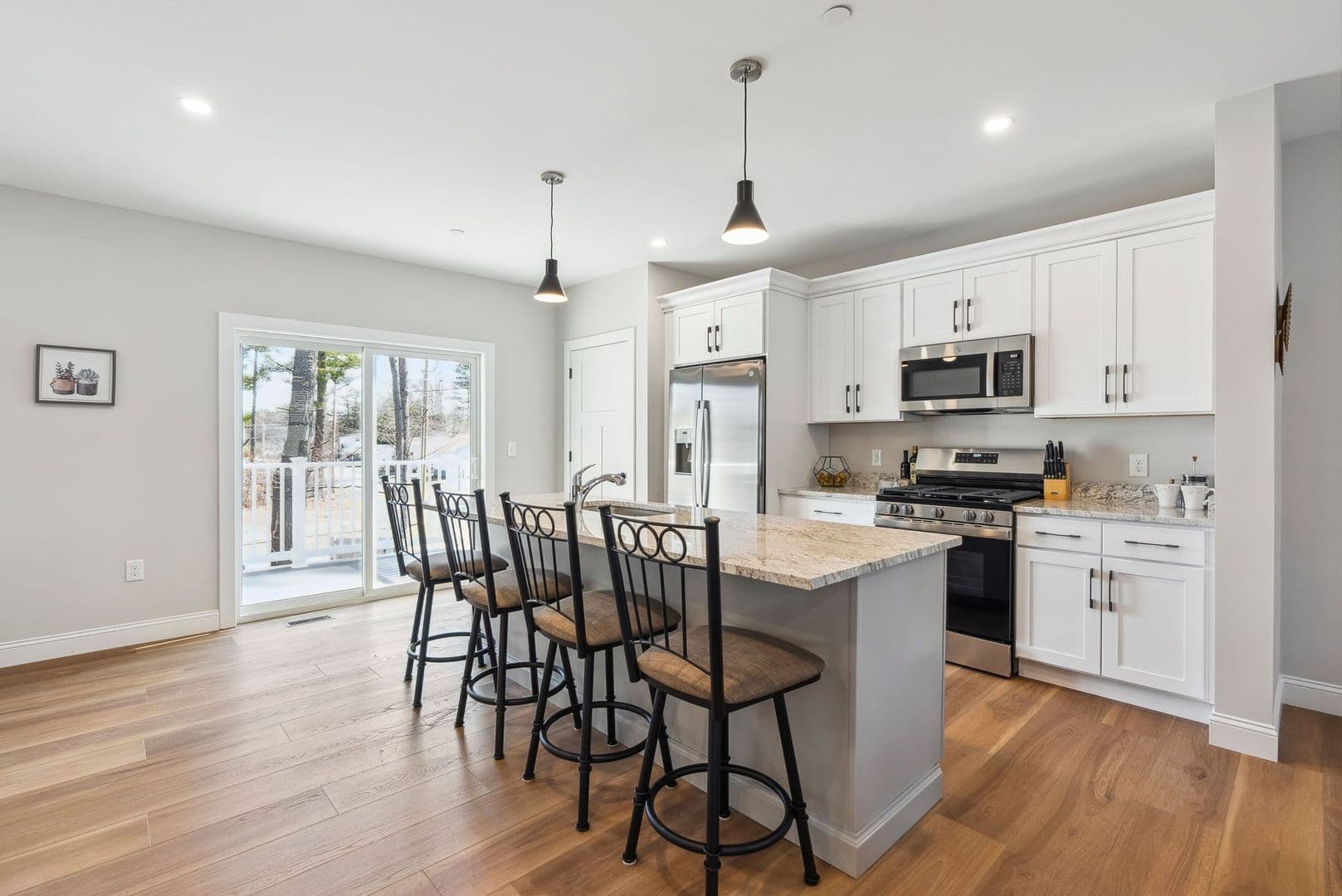 Rochester Townhome: 32 Emerson Ave