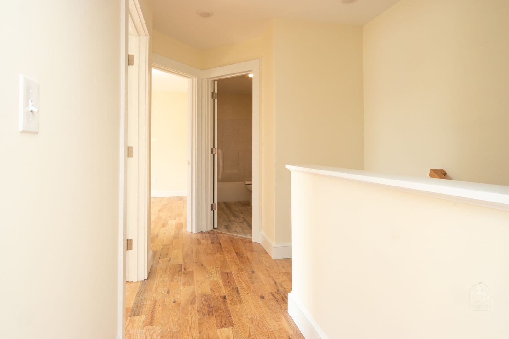 Dover Apartment: 42 Maple St