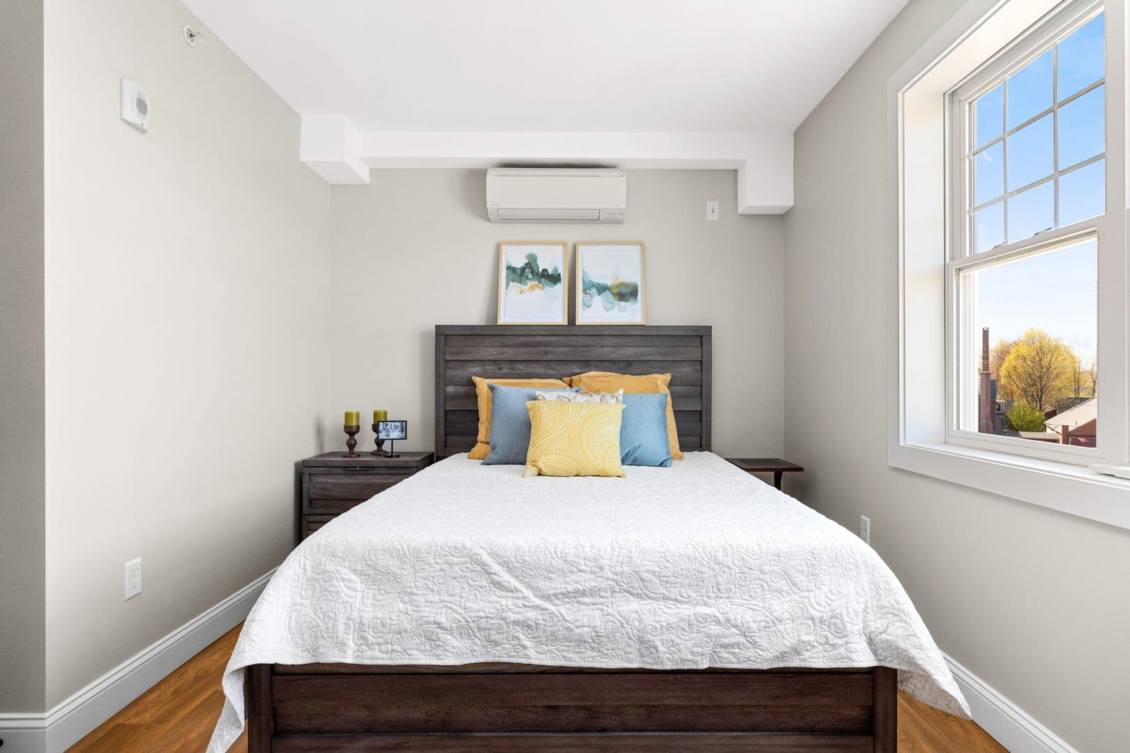 Dover Apartment: 21 Third St