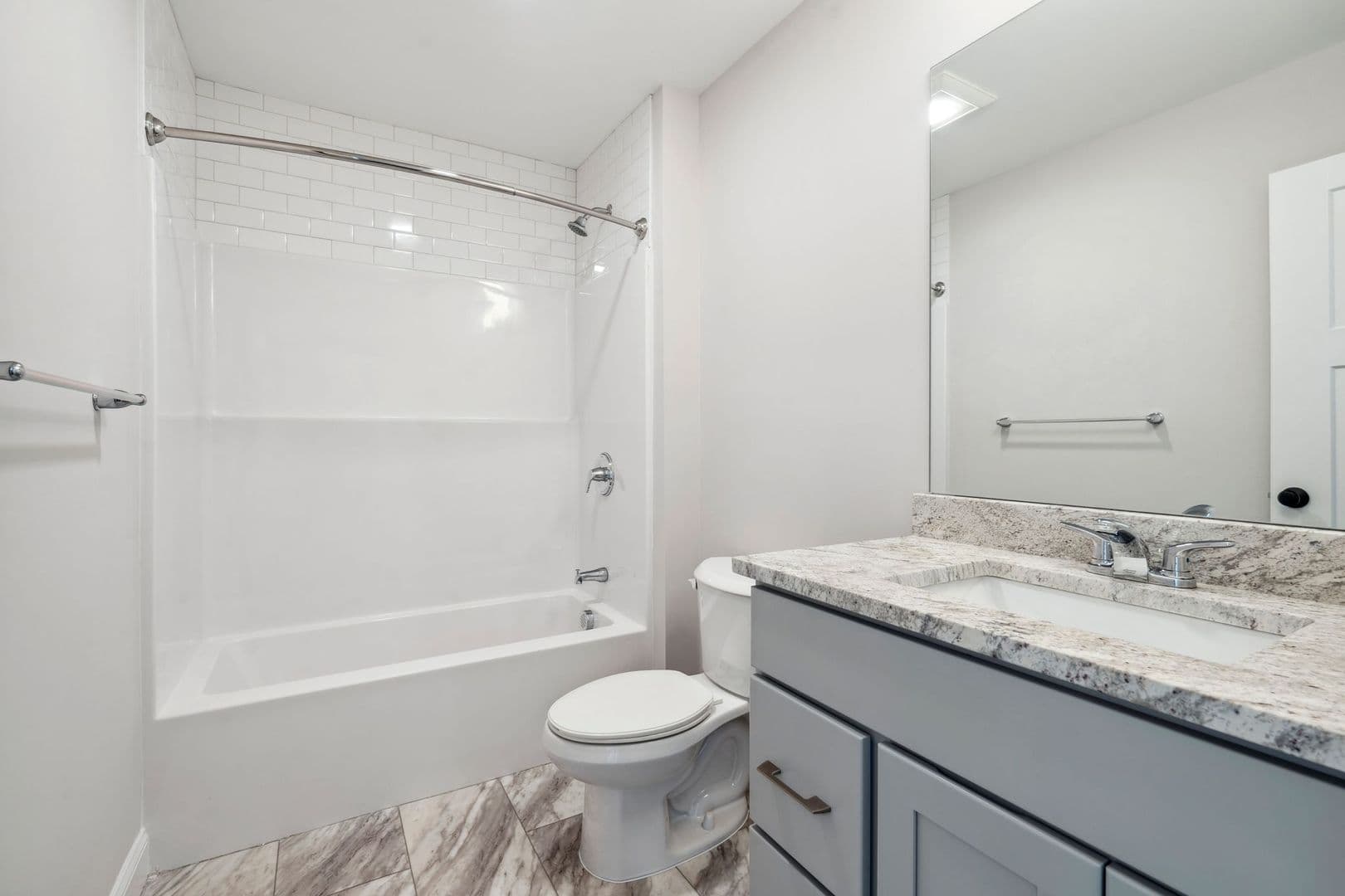 Rochester Townhome: 32 Emerson Ave