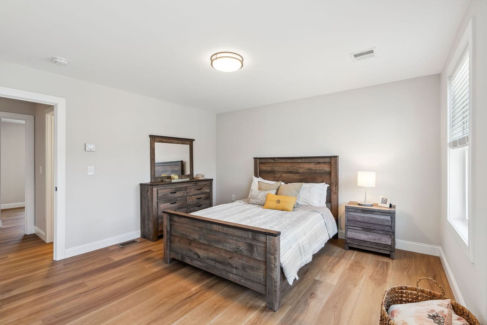 Rochester Townhome: 32 Emerson Ave