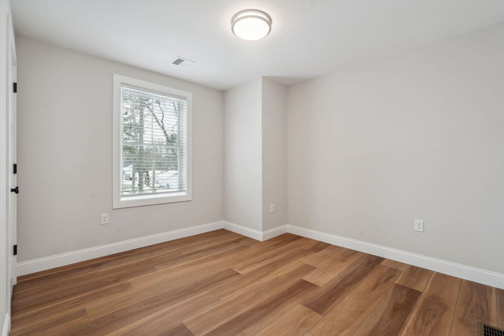 Rochester Townhome: 32 Emerson Ave