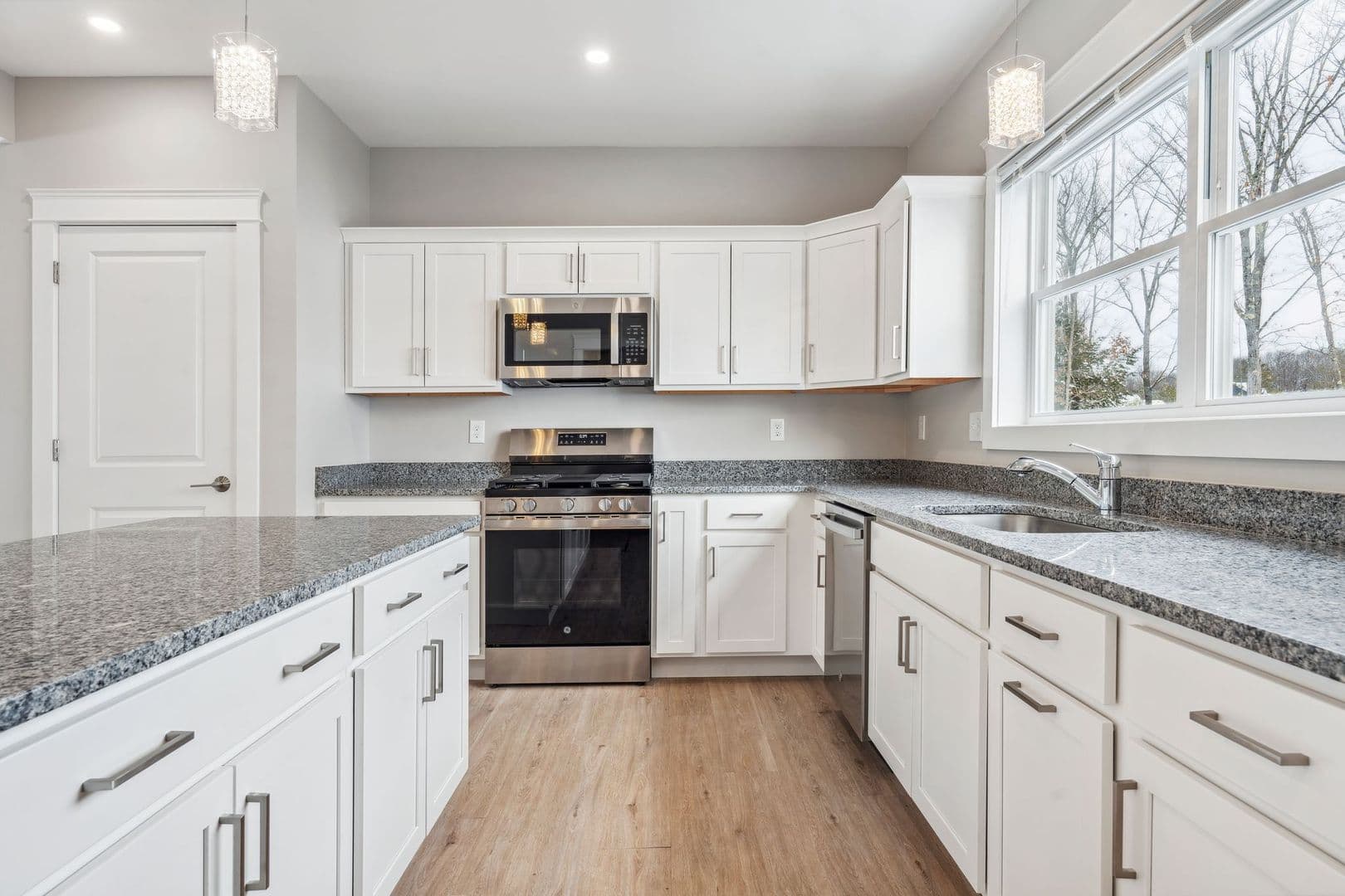 Barrington Townhome: 3 Quill Ln - Unit 208