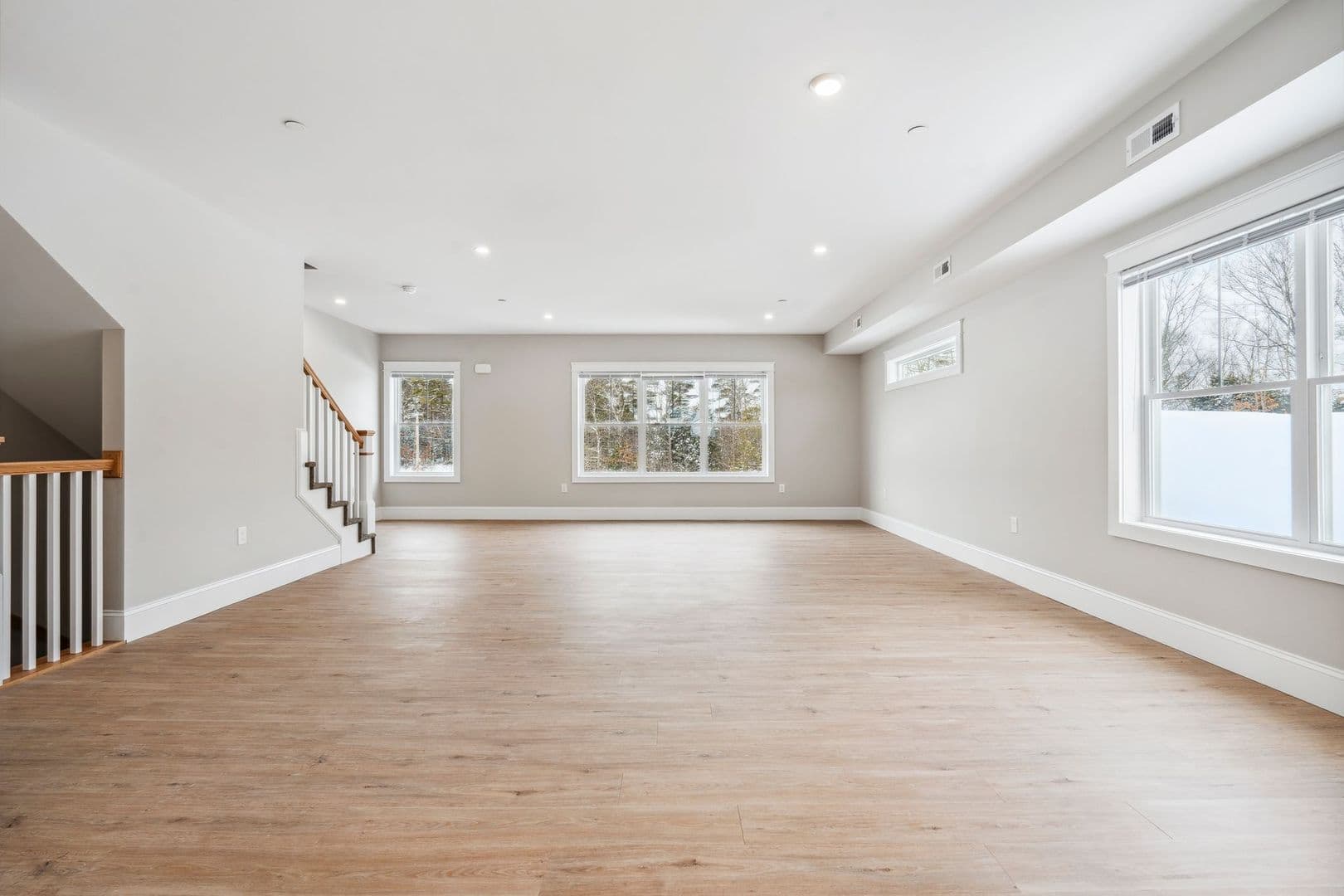 Barrington Townhome: 3 Quill Ln - Unit 208