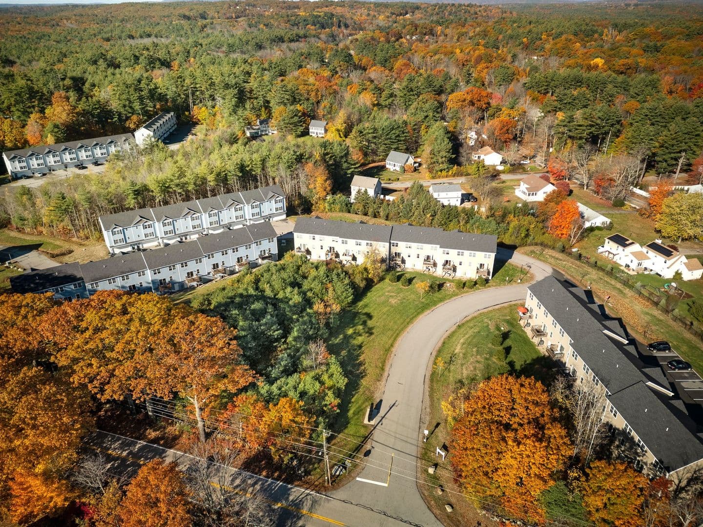 Rochester Townhome: 5 Marwari Ln