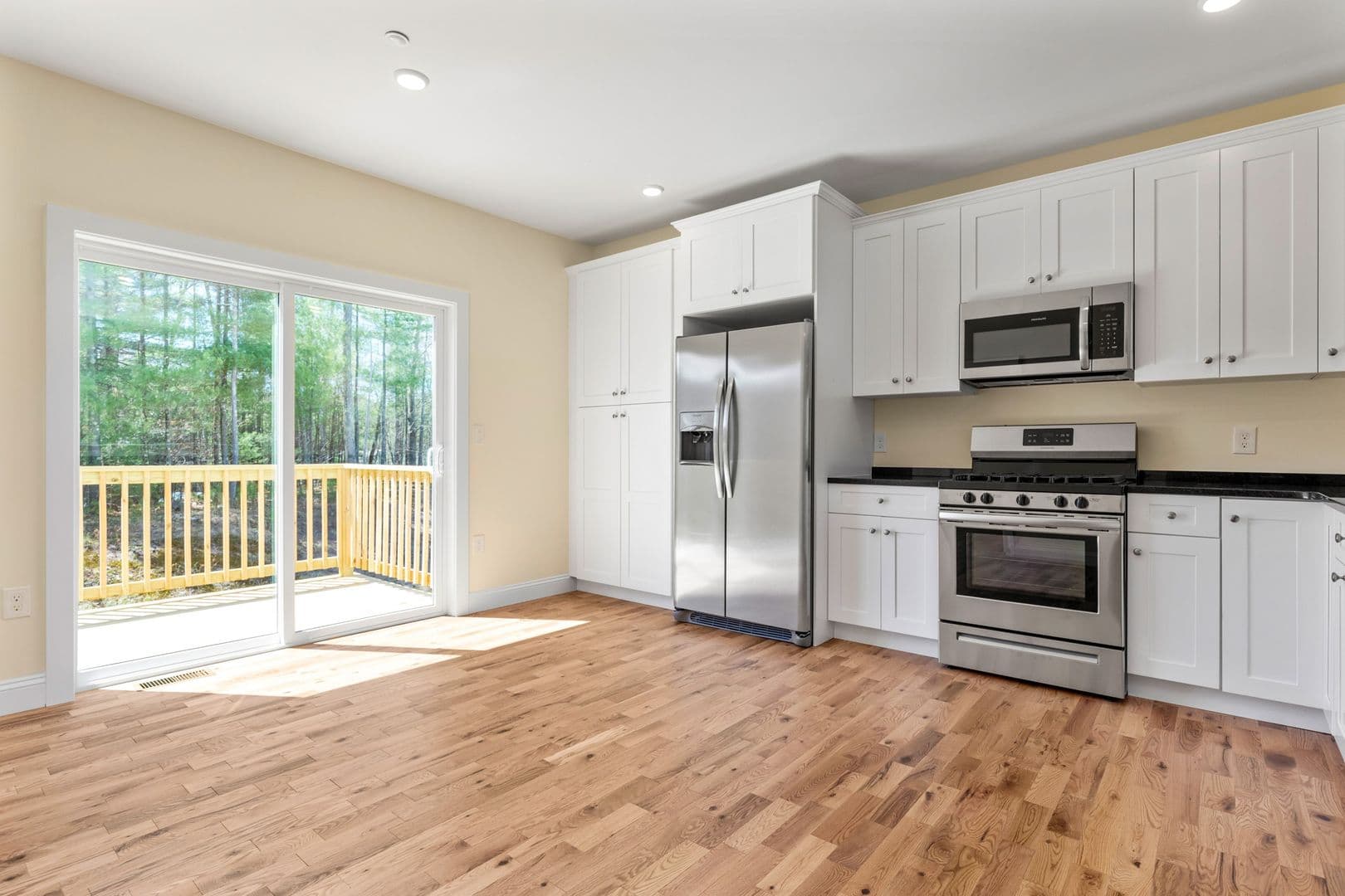 Rochester Townhome: 5 Marwari Ln