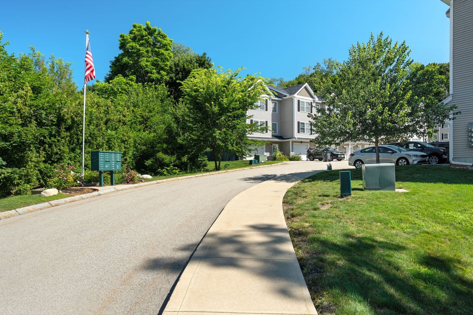 Dover Apartment: 1 Jefferson Dr