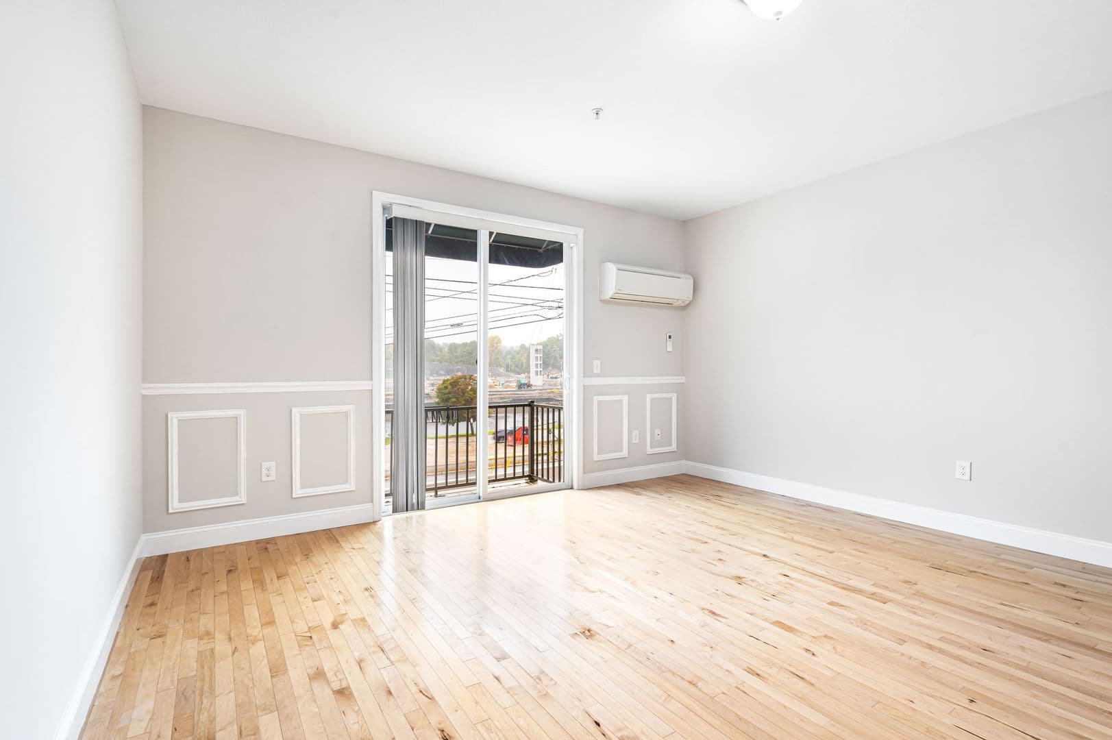 Dover Apartment: 44 Portland Ave