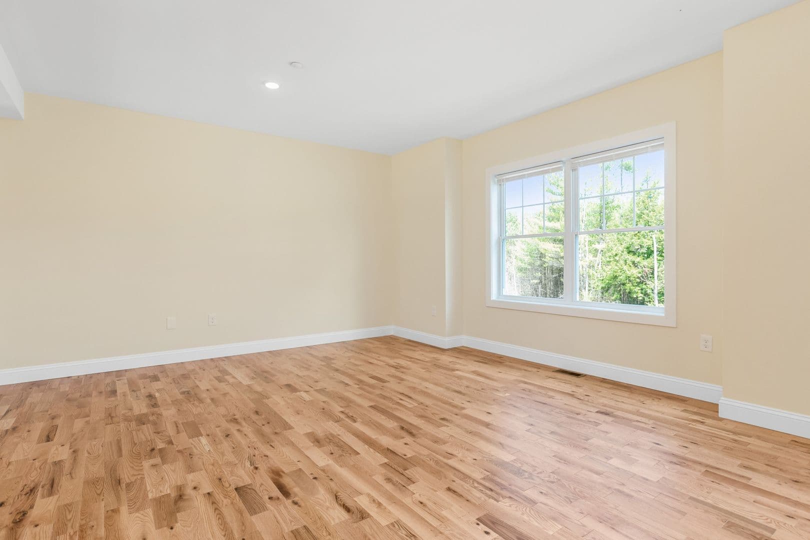 Rochester Townhome: 5 Marwari Ln